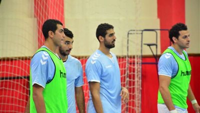 منتخب اليد يعسكر في المركز الأوليمبي (صور)