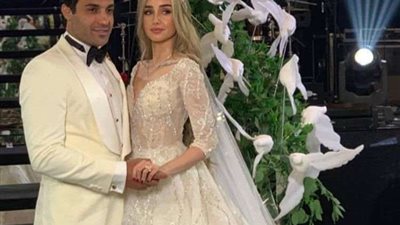 فيديو| على الطريقة الأوروبية.. أحمد فهمي يفاجئ هنا الزاهد بحفل الزفاف