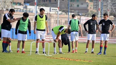 السفيرة المصرية بالسنغال تؤازر الزمالك في المران
