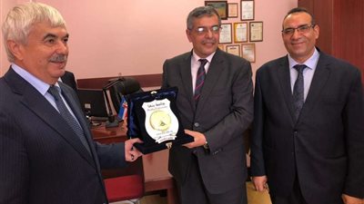 مذكرة تفاهم بين جامعة بنها وأكاديمية موسكو الروسية للطب البيطري