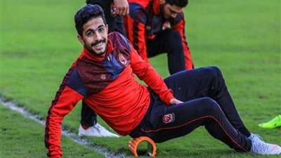 الأهلي يعلن عودة أيمن أشرف للتدريبات