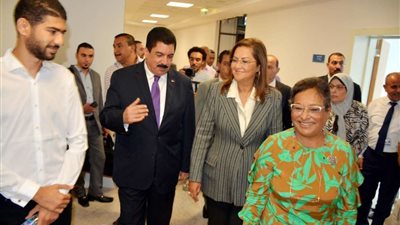 وزيرة التخطيط تتفقد مستشفى الناس للأطفال بشبرا الخيمة