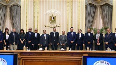 رئيس الوزراء يعلن تفعيل البرنامج الجديد لتحفيز الصادرات