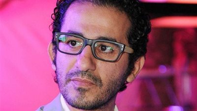 شاهد.. أحمد حلمي 