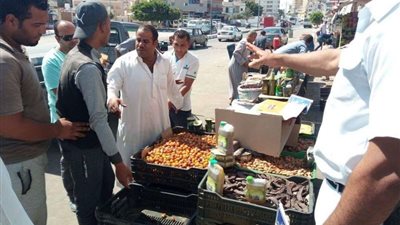 المعداوي: إزالة إشغالات الطريق بسوق ليبيا التجاري بمطروح