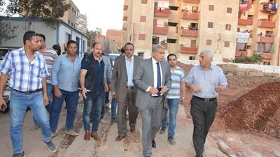 مُحافظ المنيا يُتابع خطط تطوير المناطق العشوائية بتكلفة 77 مليون جنيه