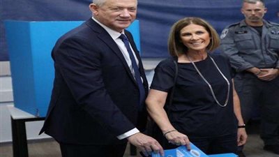 جانتس يقصف جبهة نتنياهو: سأقيم حكومة برئاستي أنا