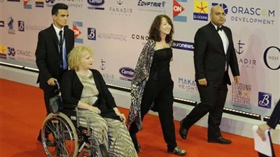 وصول فريق عمل مهرجان الجونة السينمائي (صور)