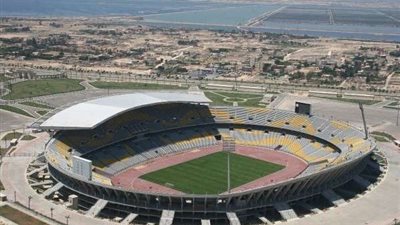 استعدادًا للسوبر.. تشديدات أمنية مكثفة بمحيط برج العرب