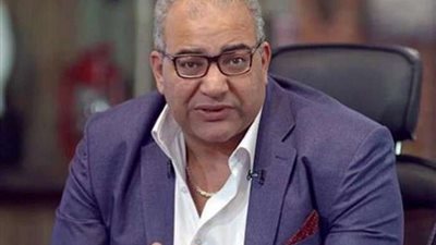 بيومي فؤاد: مش عارف الأم اللى جابت كريم جابت ده ازاى