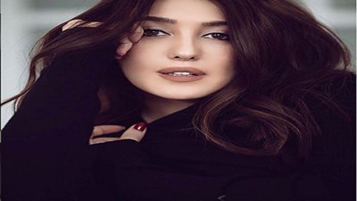 بالفيديو.. وصلة رقص لكندة علوش بمهرجان الجونة