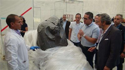 بالصور.. جولة لوزير الآثار داخل المتحف القومي للحضارة