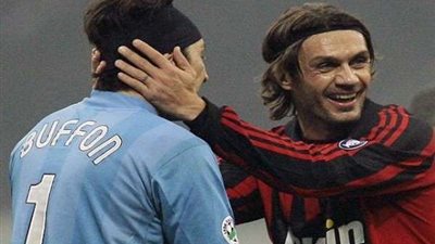 بوفون يعادل رقم مالديني ويصل للمباراة 902  بمشواره الكروي