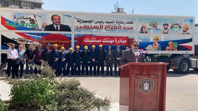 القوى العاملة: نستهدف تدريب 12  سيدة على الحياكة ضمن وحدات التدريب المتنقلة