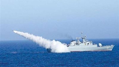 قائد البحرية الإيرانية: طهران سترد بقوة على أي اعتداء