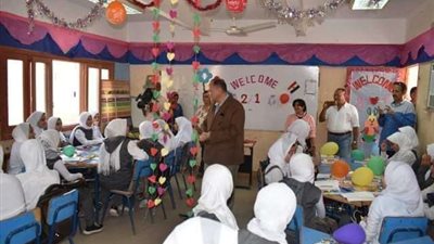 محافظ الفيوم يتفقد العديد من المدارس لمتابعة سير العملية التعليمية