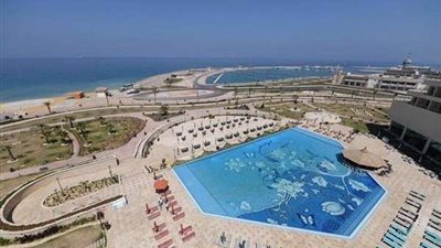 مشرف شاطئ مدينة الجلالة: نستوعب 380 يختا ولدينا أكثر من 500 محل