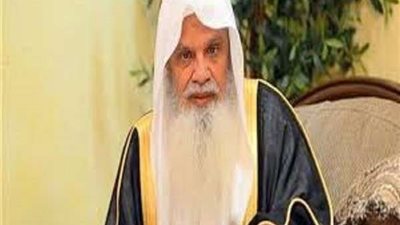 إمام المسجد النبوي يتعرض لـ