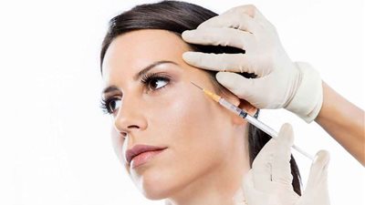 استشاري يكشف حلا سحريا لعلاج التجاعيد والندبات ونحافة الوجه