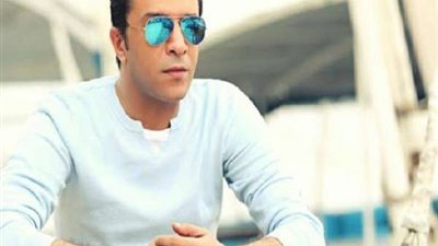 مصطفى كامل يعلن تدهور حاله والدته بسبب فيروس كورونا