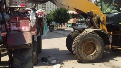 رفع 2280 طن قمامة وتراكمات في 12 مركز بالبحيرة