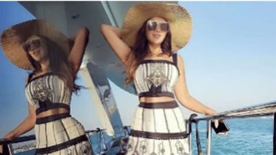 مى عمر تخطف الأنظار بإطلالة ساحرة في عرض البحر