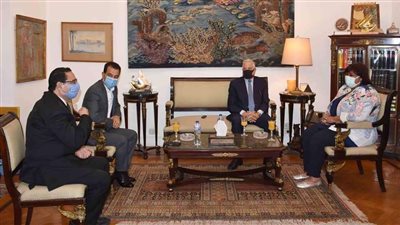 وزيرة الثقافة تلتقي محافظ جنوب سيناء