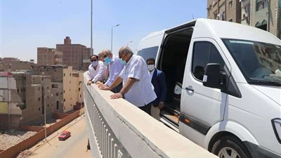 محافظ الجيزة يتفقد محور محمد أنور السادات  قبل افتتاحه