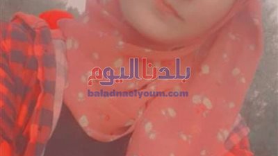 بالسجود والدعاء.. الطالبة 