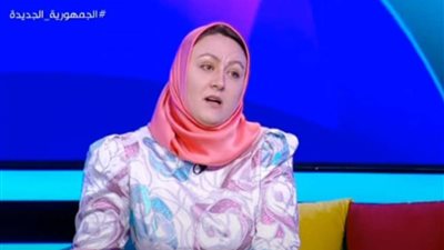 مصممه روسية توجه الشكر للمصريين بعد اعتناقها الإسلام