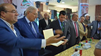 محافظ الدقهلية ووزير الشباب يفتتحان فرع البنك الأهلي بنادي بني عبيد الرياضي