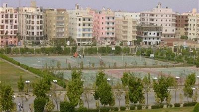 الإسكان: خطة لمراقبة المنشآت الصناعية وتحليل عينات من الصرف الصناعي بـ6 أكتوبر