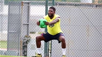 برشلونة يهدد أومتيتي بفسخ عقده.. تعرف على السبب