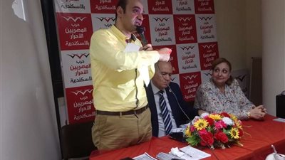 المصريين الأحرار بالإسكندرية يحذر من خطر حروب الجيل الرابع