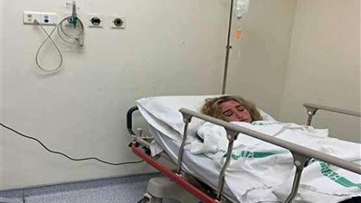 فور عودتها للقاهرة.. هنا الزاهد تجري عملية جراحية بالمرارة