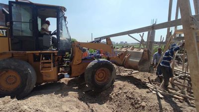 إزالة حالتي تعدي على مساحة 1620 متر مربع بحوش عيسى بالبحيرة