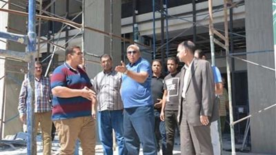 الزملوط يتفقد مجمع خدمات المستثمرين ويوجه بتنفيذ الأعمال في التوقيتات المحددة