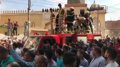 بالصور.. أهالى 