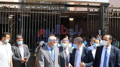 محافظ المنوفية يزور مصابي حادث تصادم أتوبيس فريق كرة السرعة بمركز شباب دسوق