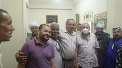 وكيل لجنة الخطة والموازنة يلتقي أهالي أسيوط