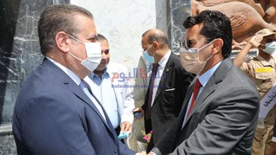 محافظ المنوفية يستقبل وزير الرياضة للاطمئنان على مصابي فريق كرة السرعة
