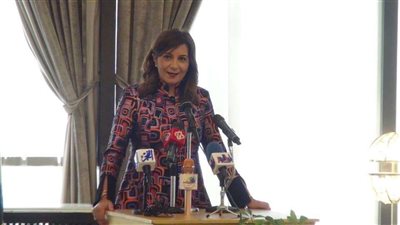 وزيرة الهجرة: لابد من تسليط الضوء على جهود الوزراء السابقين