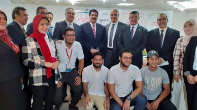 محافظ القليوبية ورئيس جامعة بنها يفتتحان اليوم التعريفي الثاني للبرامج الجديدة