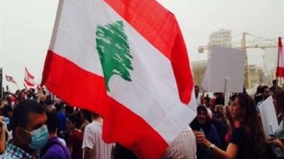 الاحتجاجات تضرب لبنان.. تعرف على السبب