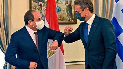 مساعي فرنسية لقطع علاقة طالبان بالجماعات الإرهابية