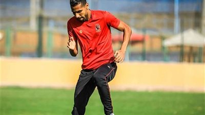 جماهير الزمالك تهتف لمؤمن زكريا في احتفالات التتويج بالدوري