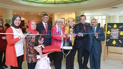 افتتاح معرض 