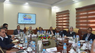 رئيس جامعة مطروح: 