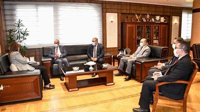 هالة السعيد تلتقي المرشح لرئاسة بعثة مصر لدى الأمم المتحدة لبحث سبل التعاون