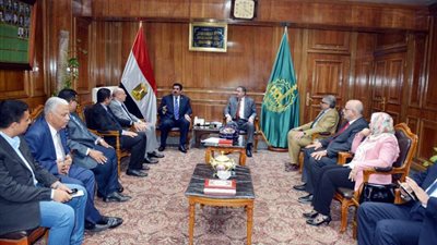 تشكيل مجلس إدارة مستشفى جامعة بنها التخصصى الجديد